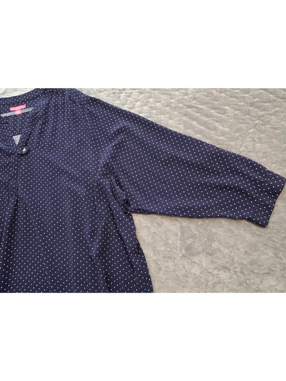 Women's Woman Within Navy Polka Dot 3/4 Sleeve Blouse 5X Rayon Split Neck - Picture 4 of 8